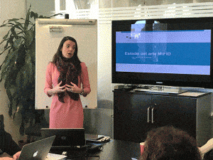 Ana García, socia directora del área de derecho regulatorio del departamento bancario y financiero de Baker McKenzie, dando su visión sobre la norma MiFID II.