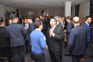 Una imagen de un momento del 5º aniversario de Weber Solutions.