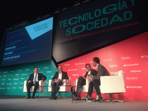 El director general de Atento España, participó en el encuentro Tecnología y sociedad, organizado por El Raís Retina.