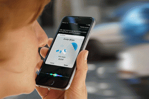 CaixaBank ha creado un servicio para enviar dinero entre particulares mediante comandos de voz a través de Siri.