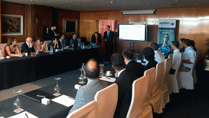 En el evento se trató de arrojar luz sobre el reto de las redes sociales.