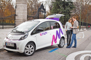 Emov es una empresa de movilidad sostenible que ofrece sus servicios en Madrid y desde hace unos meses en Lisboa.