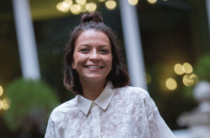 Leïla Bouguetaia, directora comercial de Diabolocom en España.