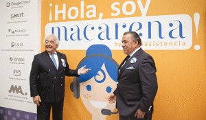 Los del Río, famosos por su canción Macarena, en la presentación del asistente virtual de Multiasistencia.