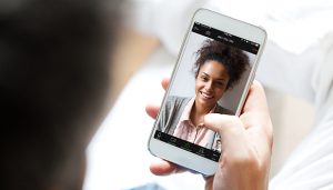 Casos de uso disruptivos: mejorando las experiencia del cliente mediante herramientas colaborativas.