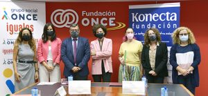 Fundación ONCE y Konecta renuenvan su colaboración por la inclusión laboral.