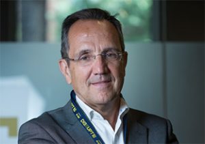 Juan Manuel Orden, autor del artículo sobre el sector bancario y la CX.