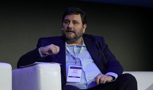 Emilio Guzmán, de Vozitel, en el XV Congreso Nacional de Crédito.