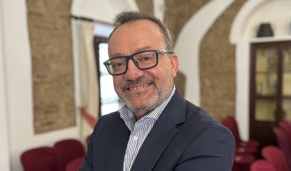 Presidente de la Asociación CEX