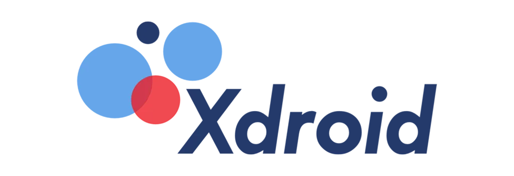ogo de la empresa Xdroid con círculos de colores azul, rojo y azul oscuro junto al nombre de la marca sobre fondo blanco.