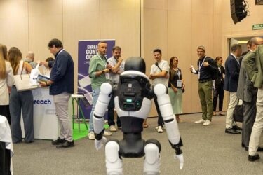 Robot presente en Automation
